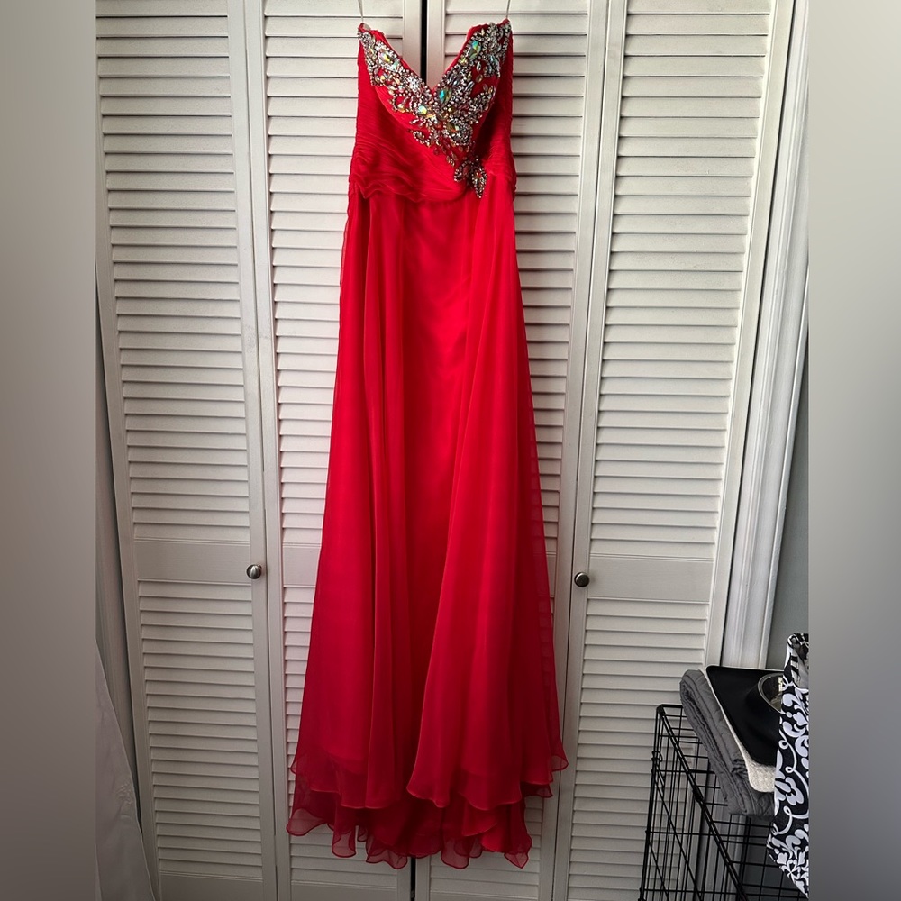 Tiffany designs prom dress